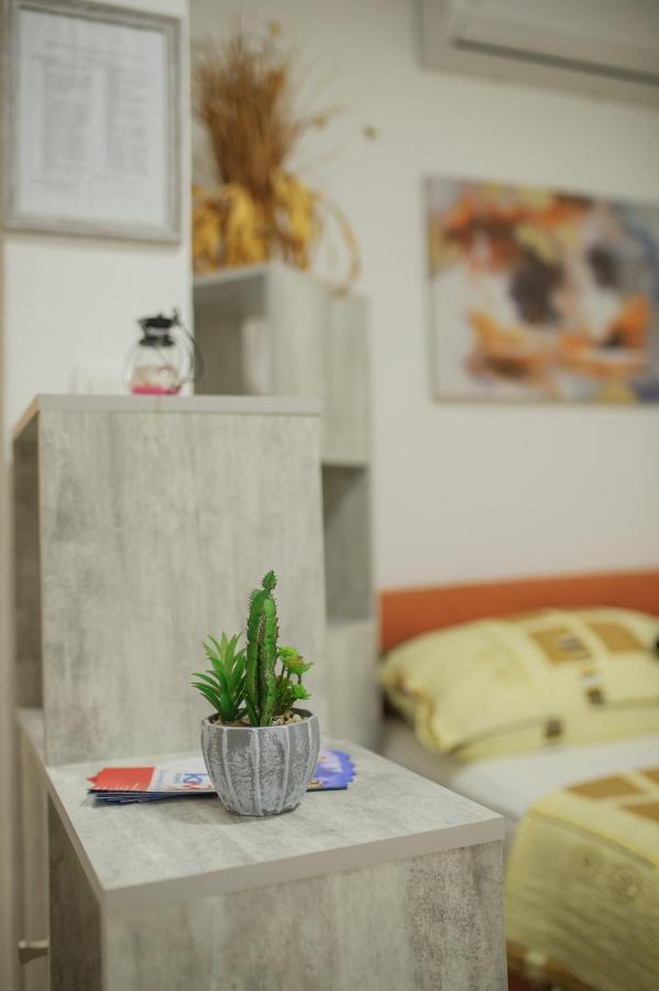 Studio Apartments Kim - Dilberovic Mostar Exterior foto